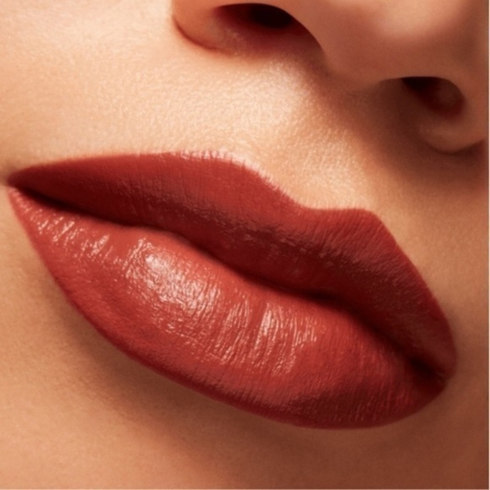 MAC Lookin' Like Wealth Matte Lipstick Lunar New Year
